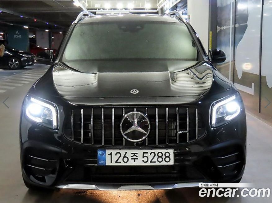 Mercedes-Benz GLB-Class 2021