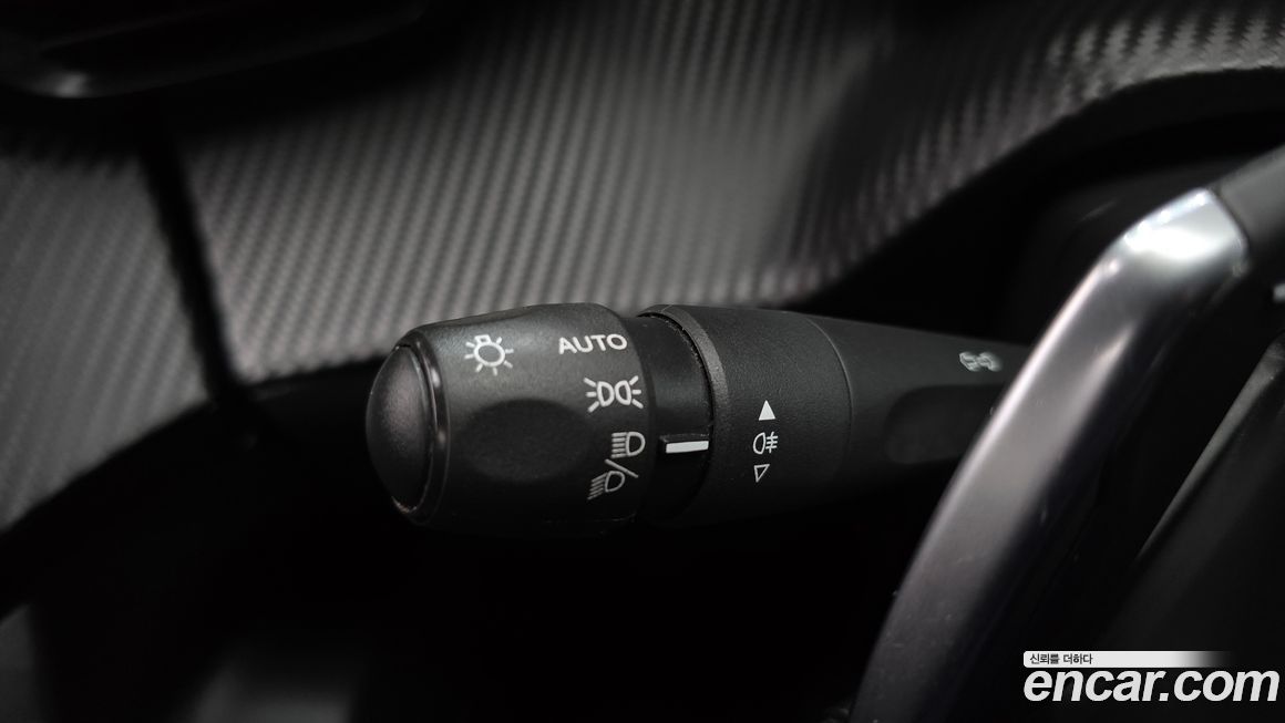 Peugeot 2008 2021