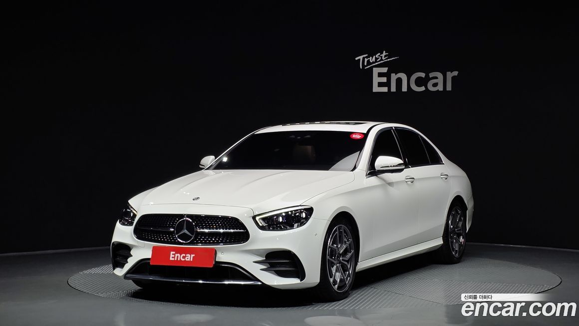 Mercedes-Benz E-Class 2021