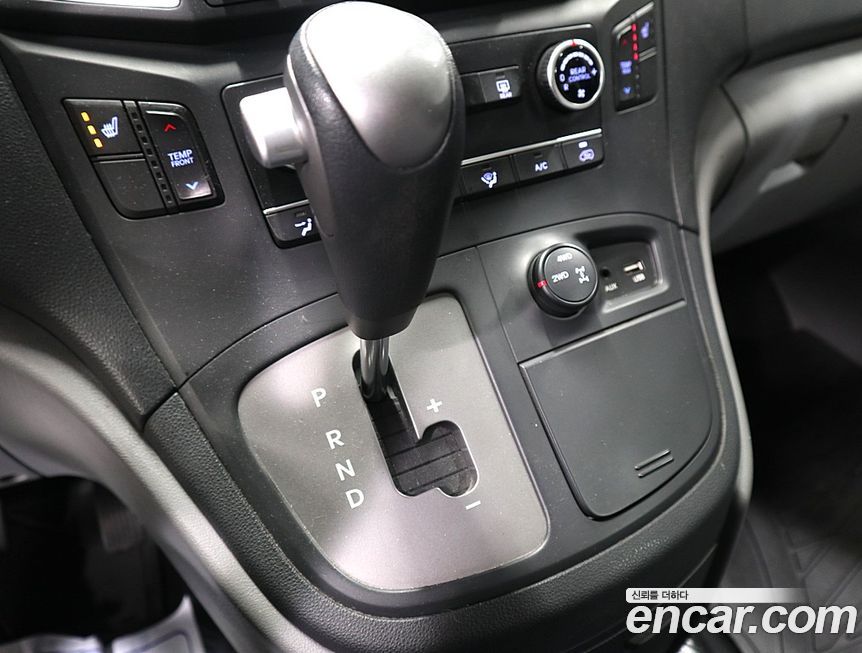 Hyundai Starex 2019