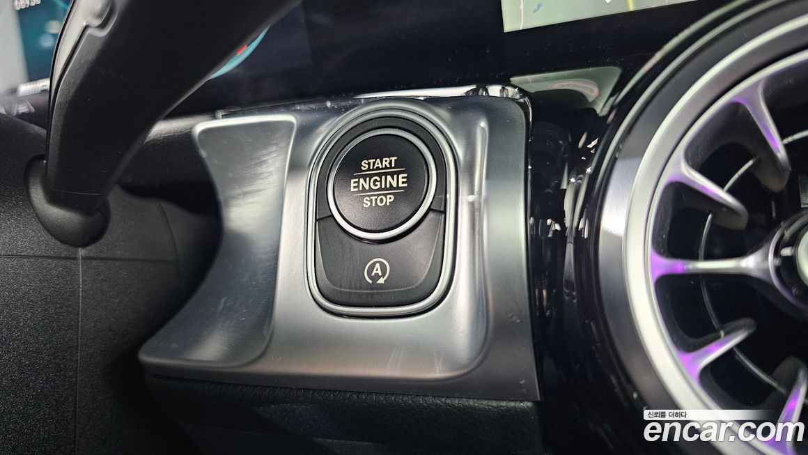 Mercedes-Benz GLB-Class 2022