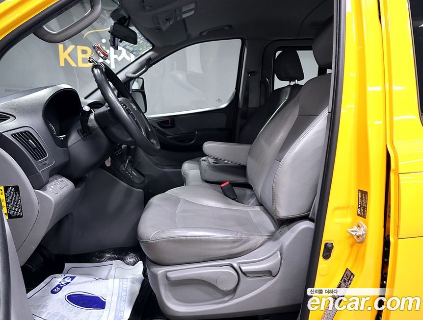 Hyundai Starex 2019