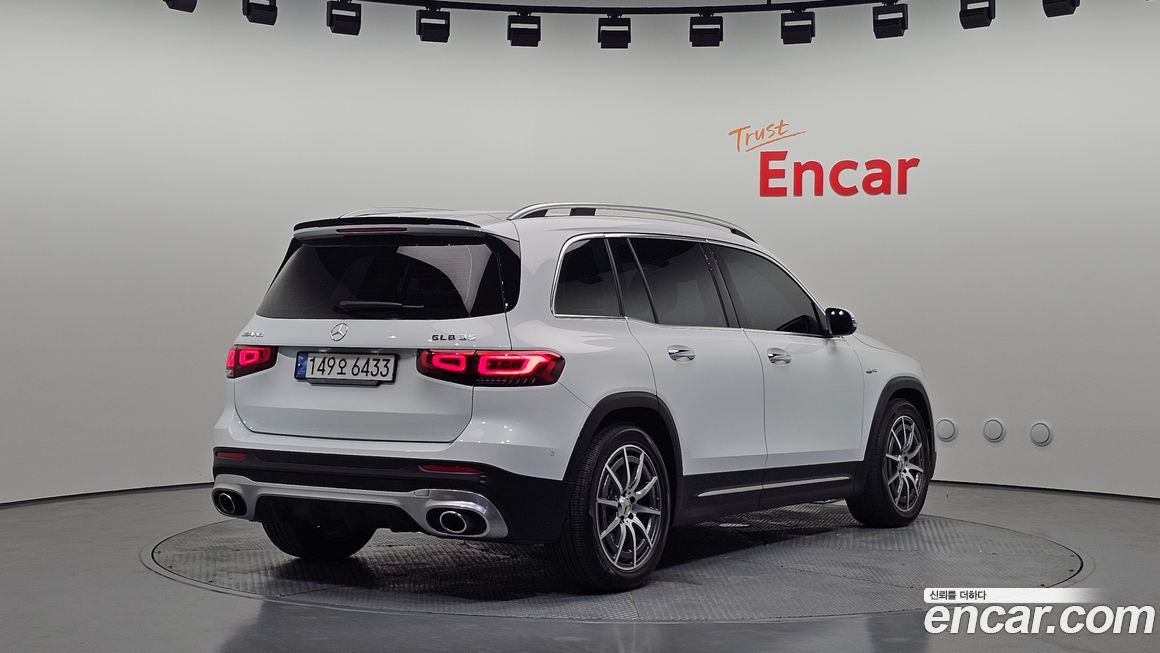 Mercedes-Benz GLB-Class 2022