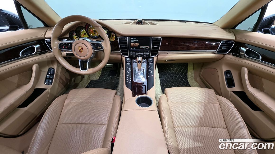 Porsche Panamera 2014