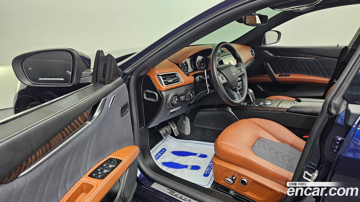 Maserati Ghibli 2021
