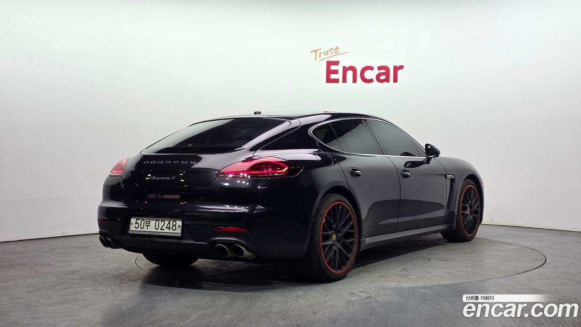 Porsche Panamera 2014