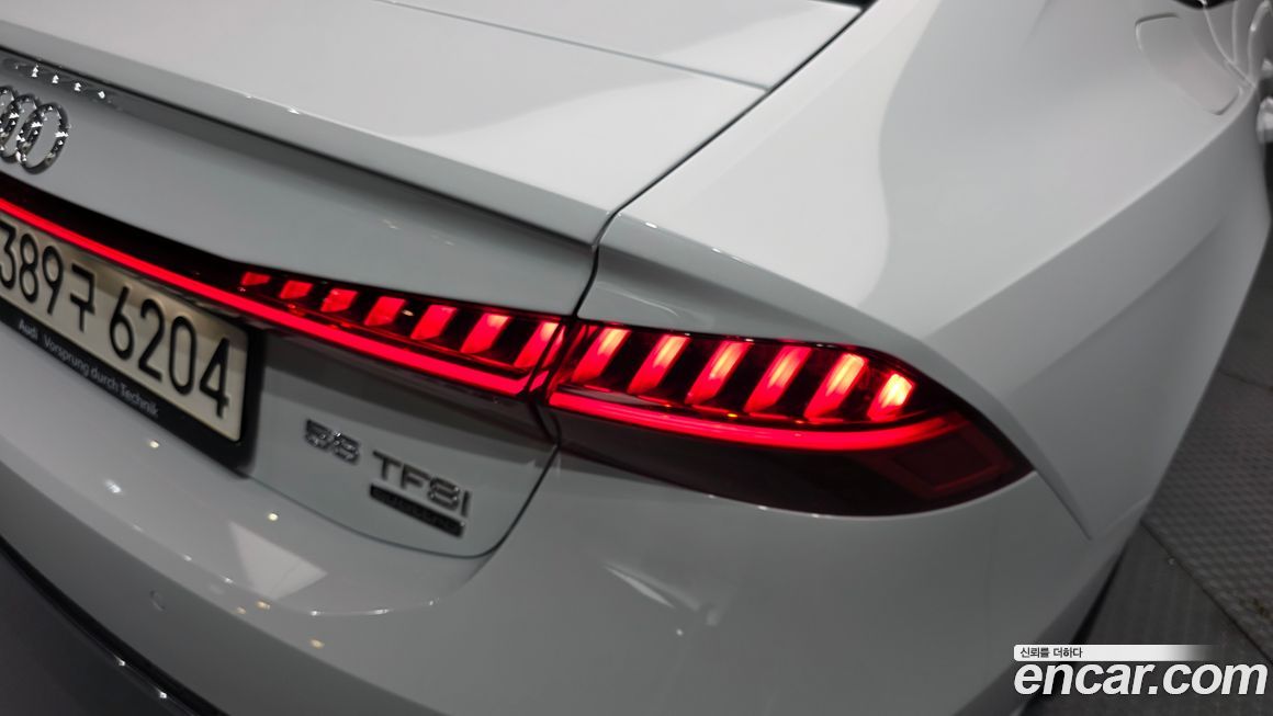 Audi A7 2021