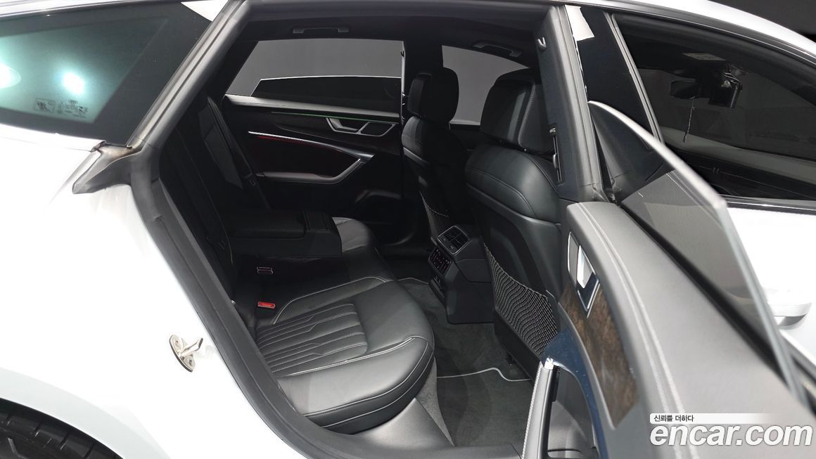 Audi A7 2021
