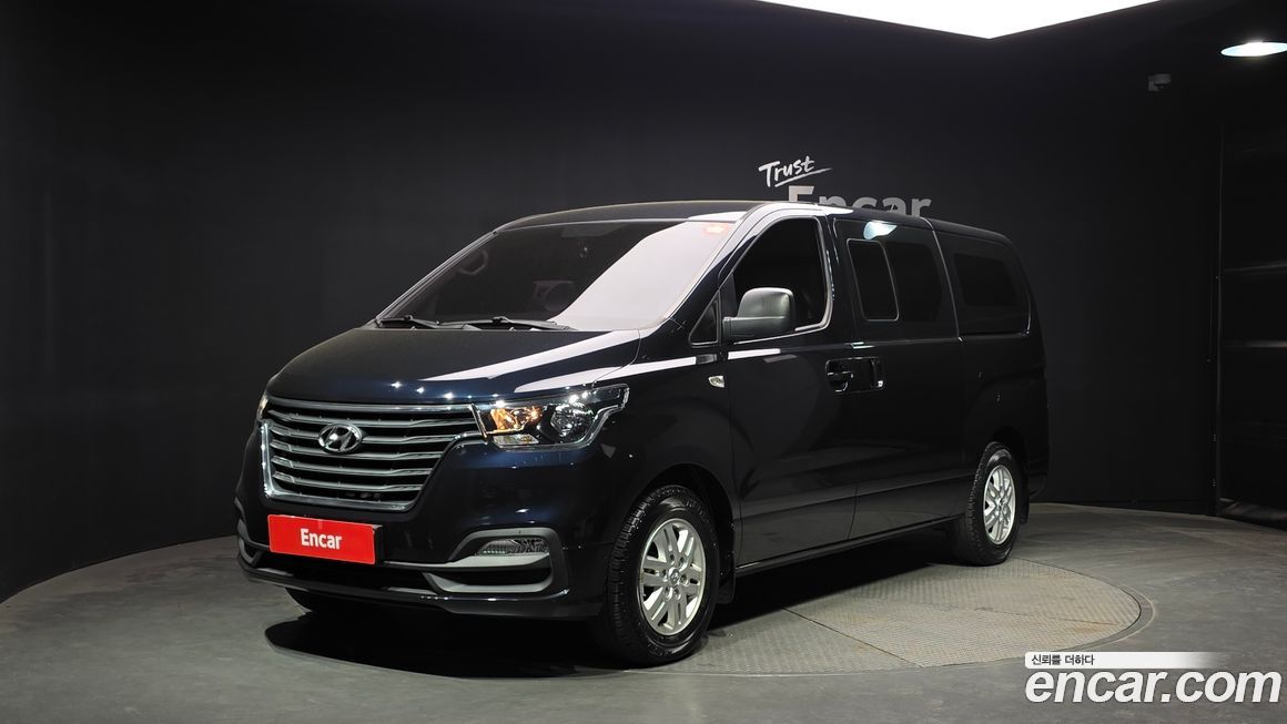 Hyundai Starex 2019