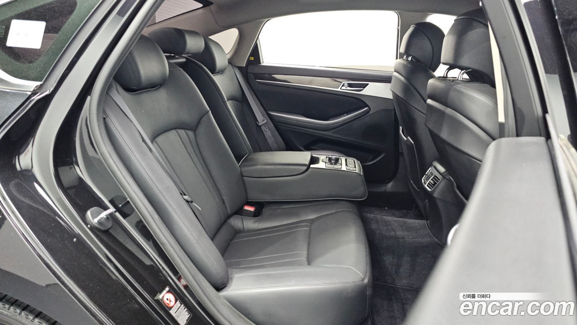Genesis G80 2018