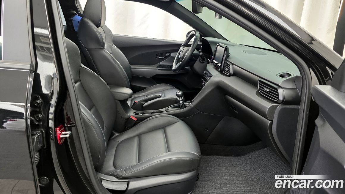 Hyundai Veloster 2019