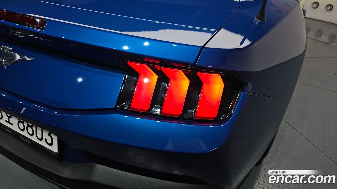 Ford Mustang 2024
