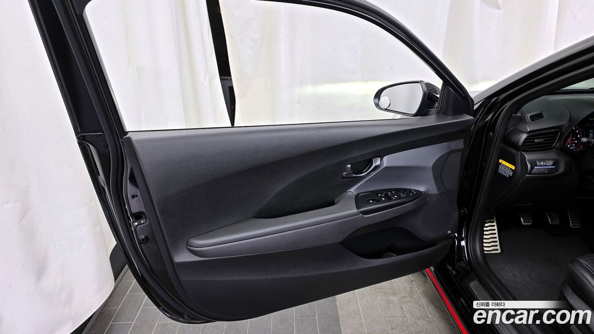 Hyundai Veloster 2019