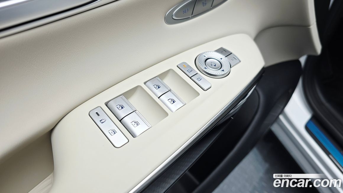 Genesis GV70 2026