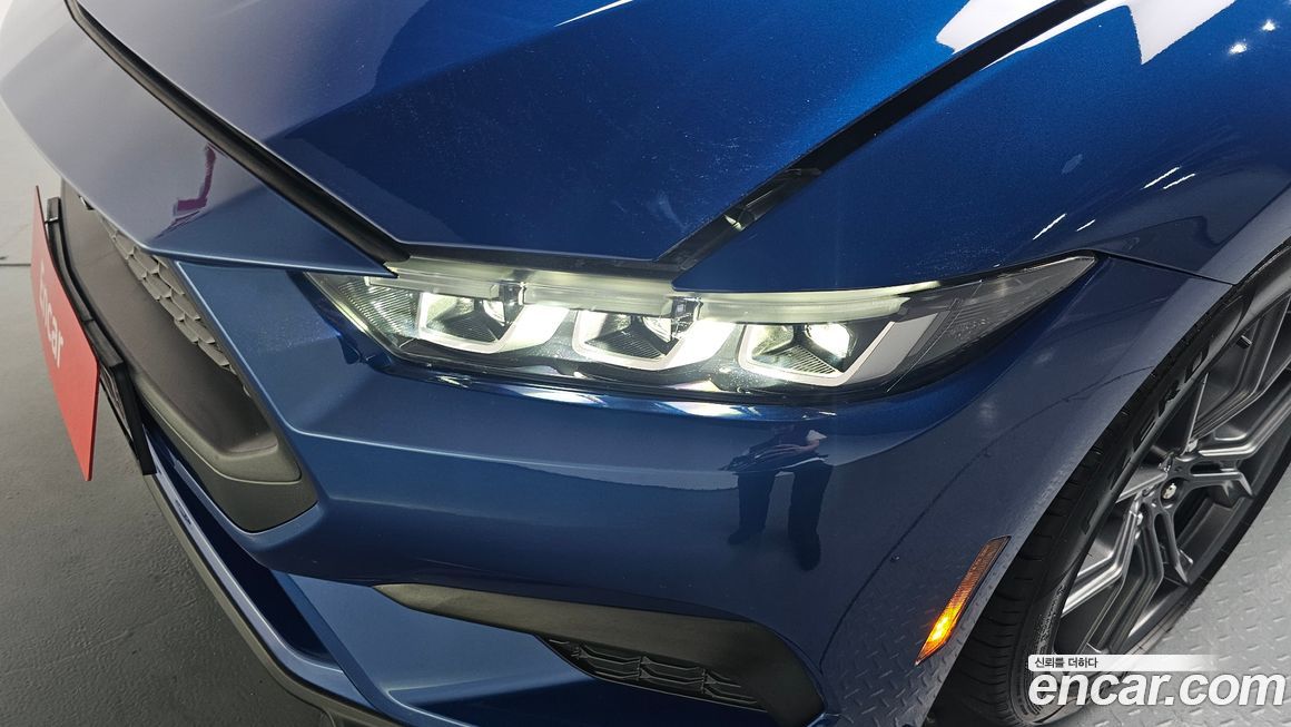 Ford Mustang 2024