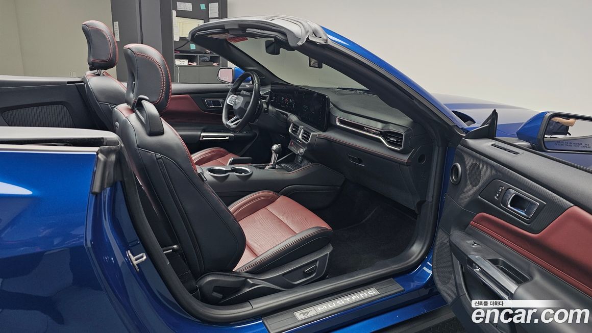 Ford Mustang 2024