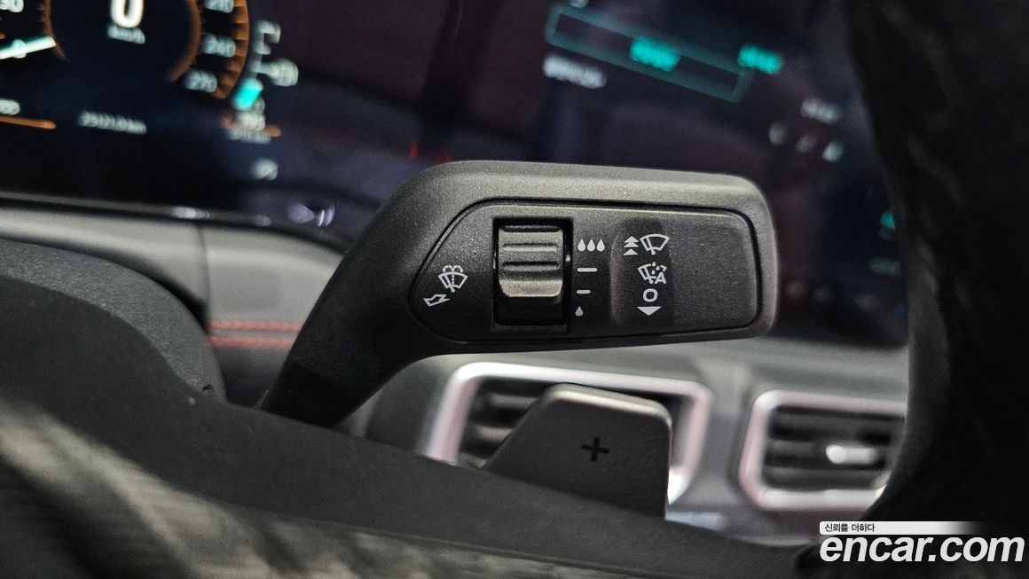 Ford Mustang 2024