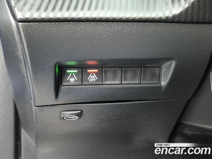Peugeot 2008 2021