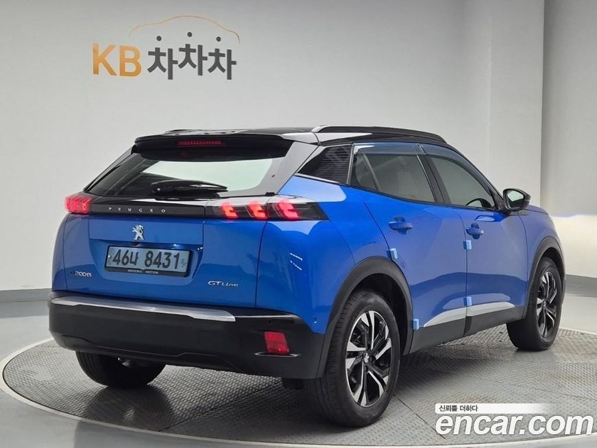 Peugeot 2008 2021