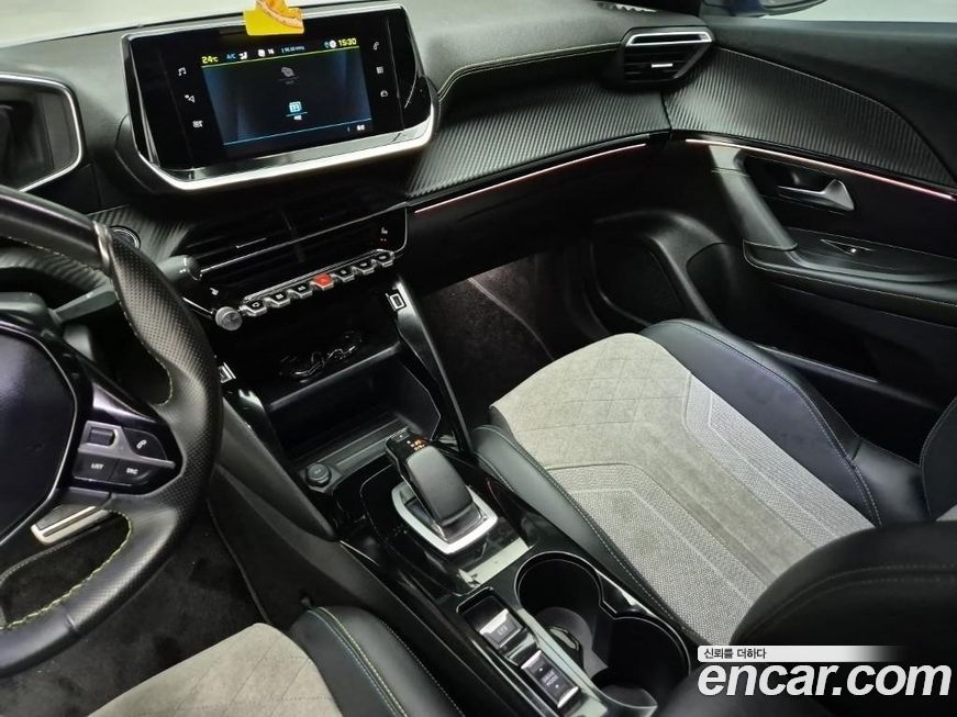 Peugeot 2008 2021