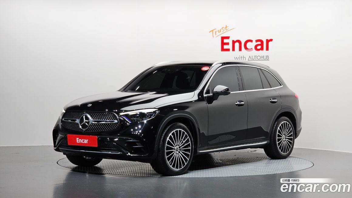Mercedes-Benz GLC-Class 2023