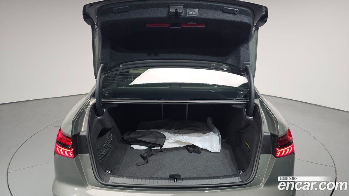 Audi A6 2025