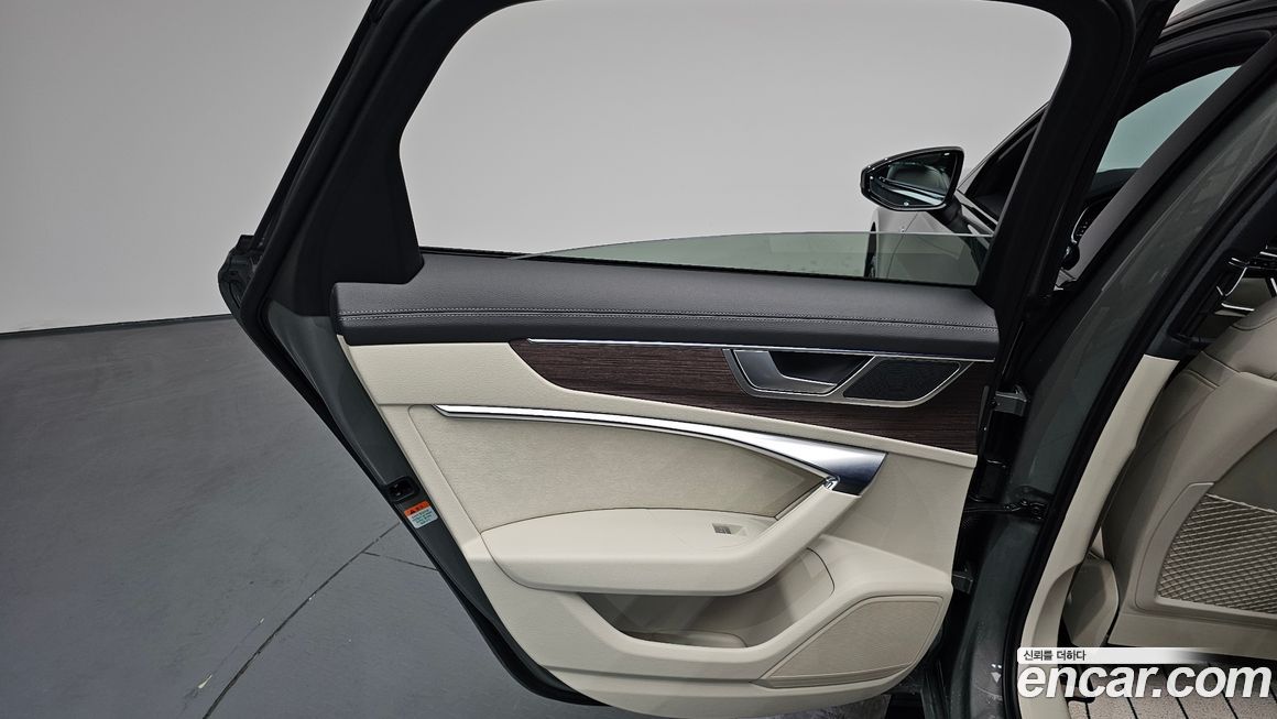 Audi A6 2025