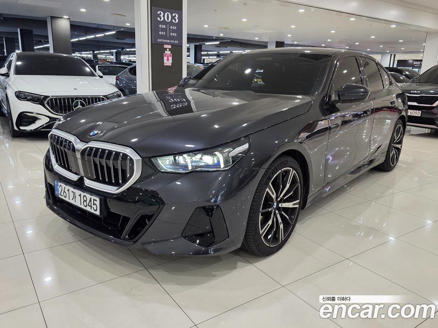BMW 5-Series 2025
