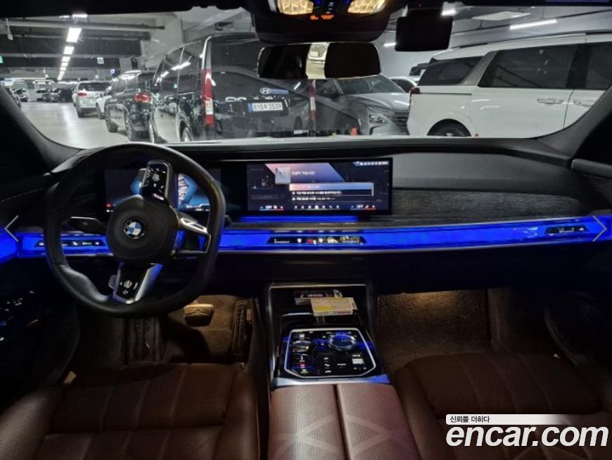 BMW 7-Series 2024