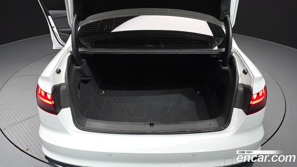Audi A4 2021