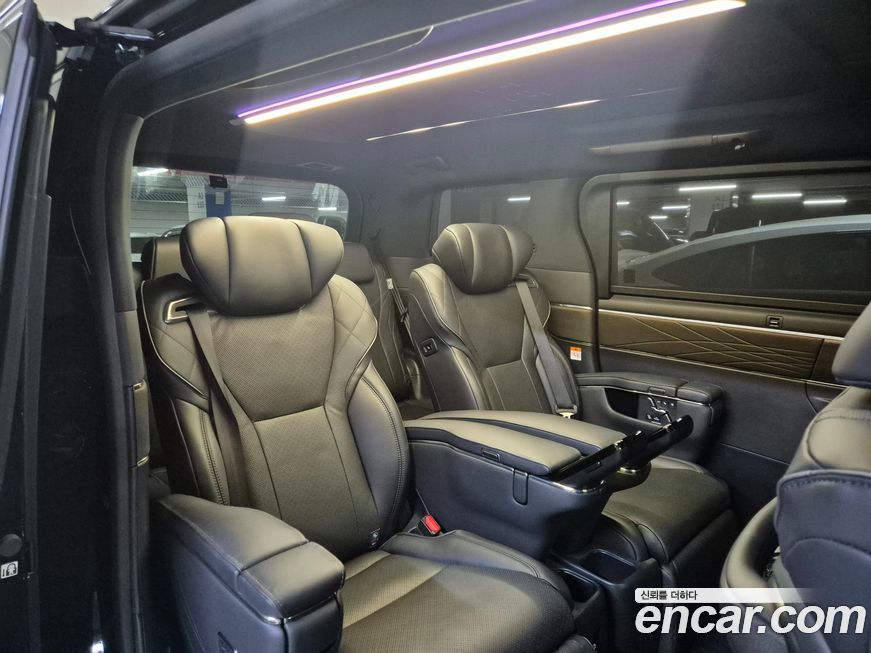Toyota Alphard 2024