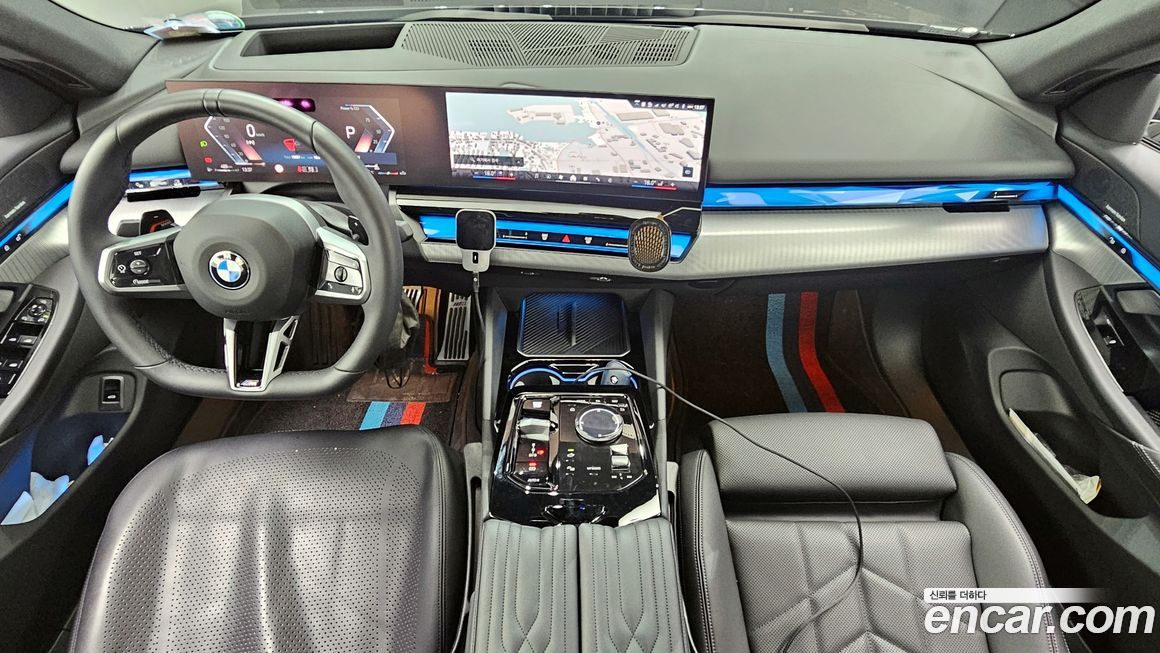 BMW 5-Series 2025