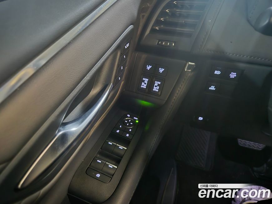 Toyota Alphard 2024