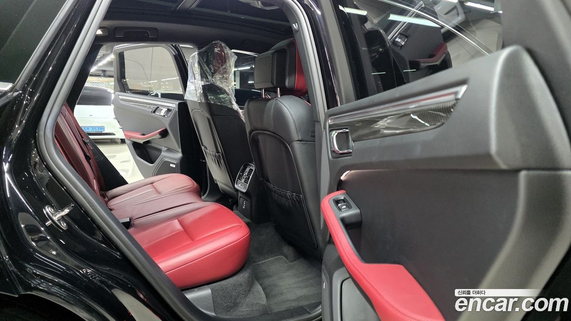 Porsche Macan 2022