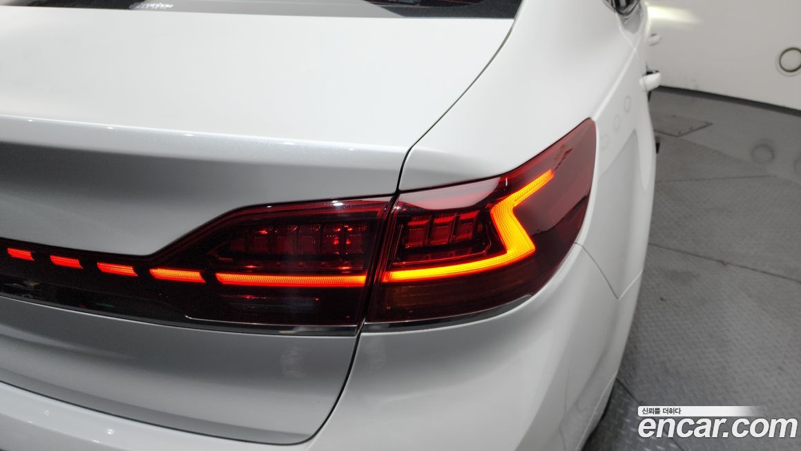 Kia K7 2021