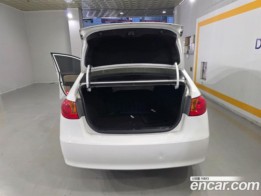 Hyundai AVANTE 2008