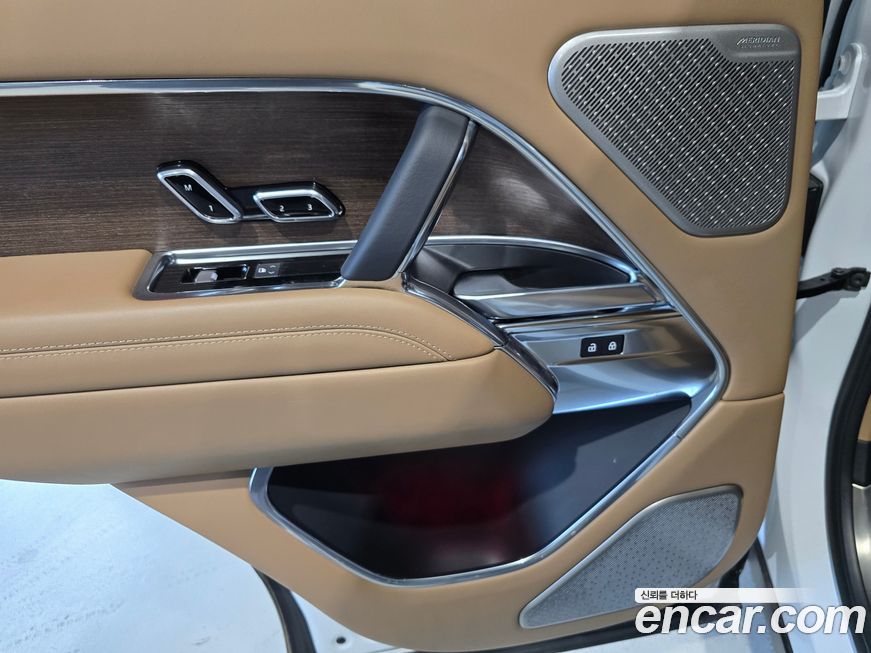 Land Rover Range Rover 2024