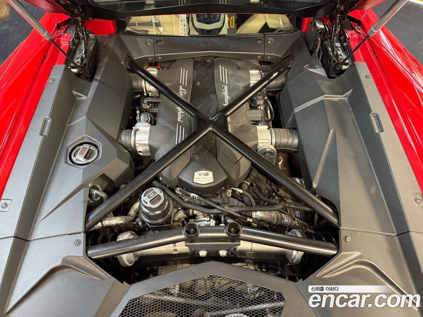 Lamborghini Aventador 2019