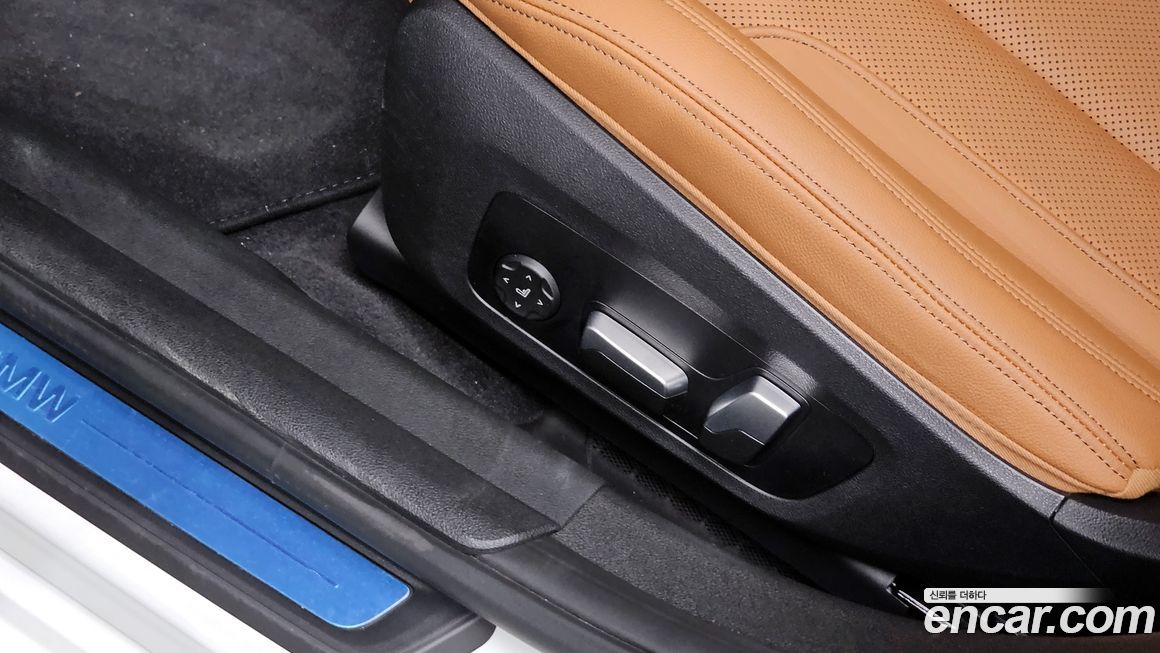BMW 3-Series 2023