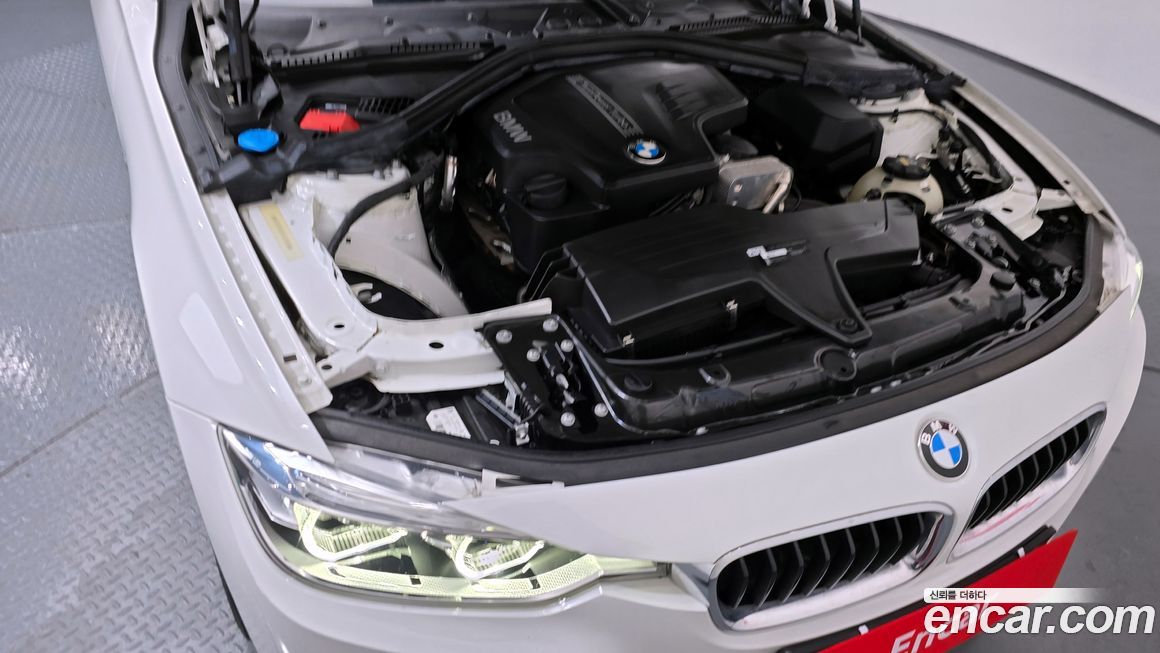 BMW 3-Series 2018