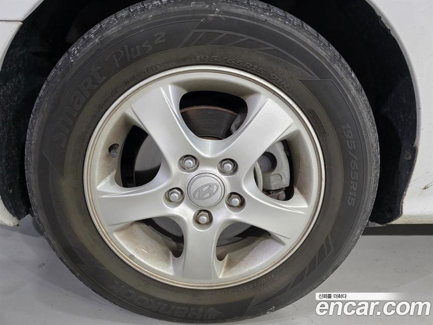 Hyundai AVANTE 2008