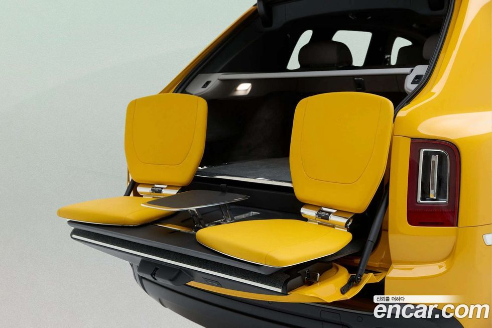 Rolls-Royce Cullinan 2024