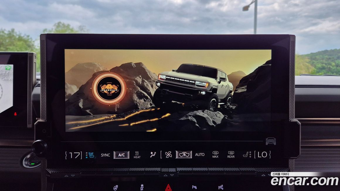 GMC Hummer EV 2025