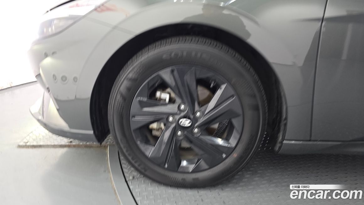 Hyundai AVANTE 2023