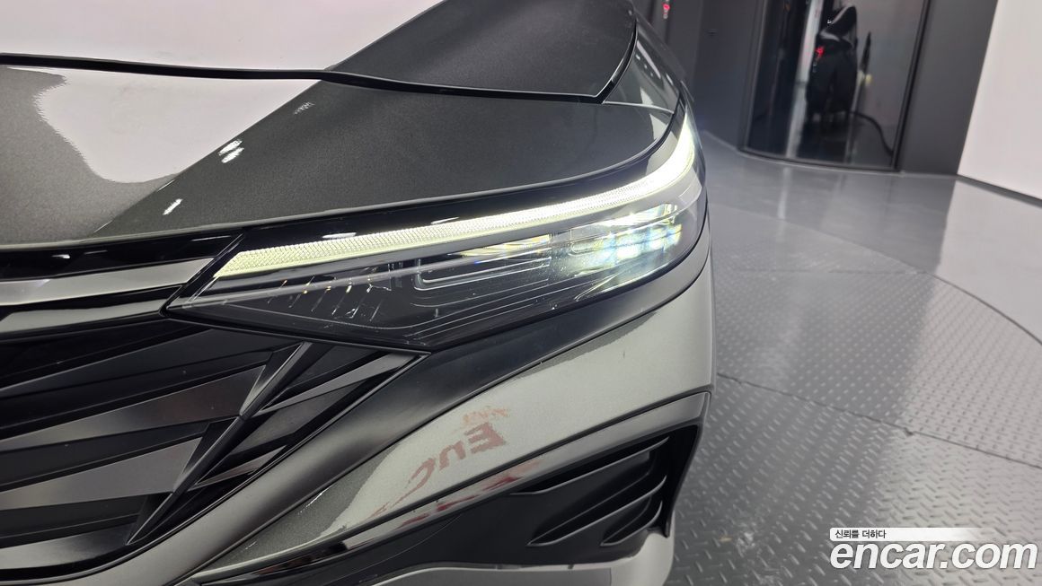 Hyundai AVANTE 2025