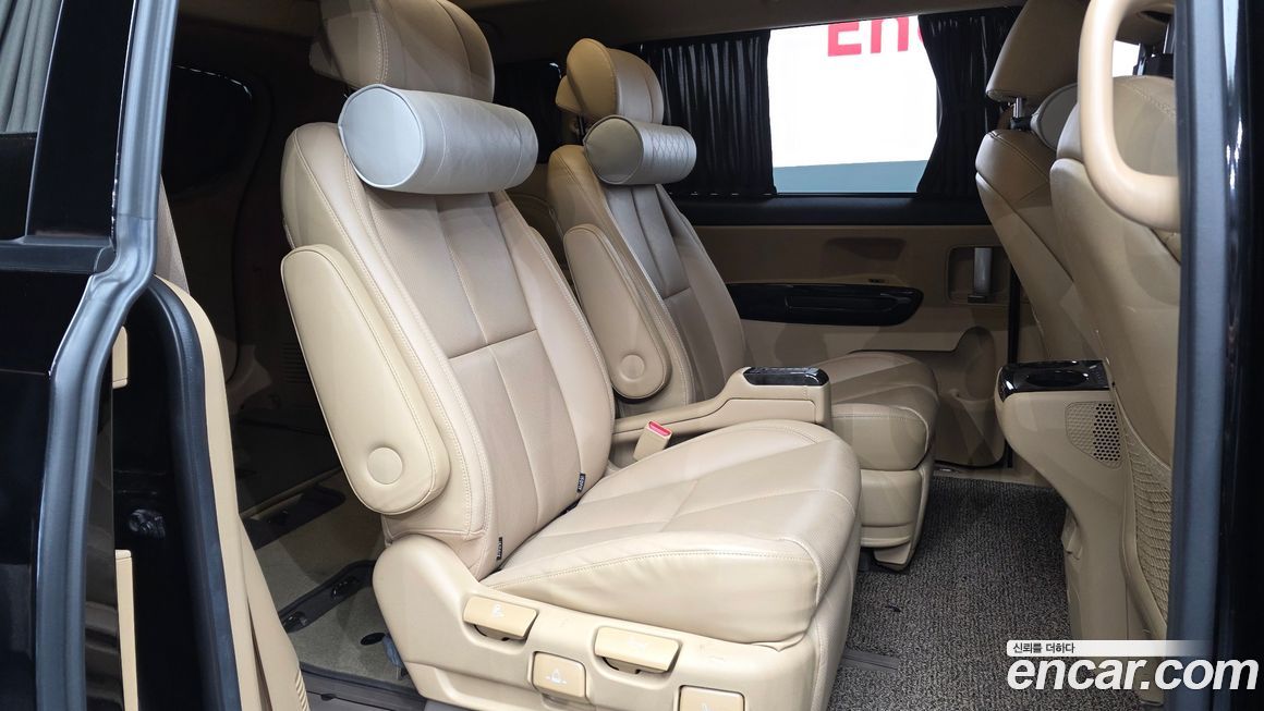 Kia Canival 2019