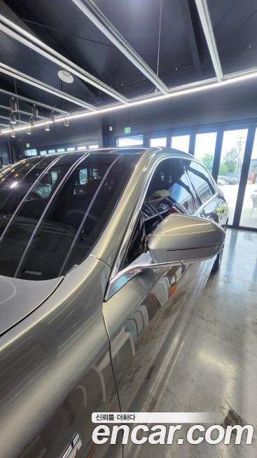 BMW 7-Series 2025
