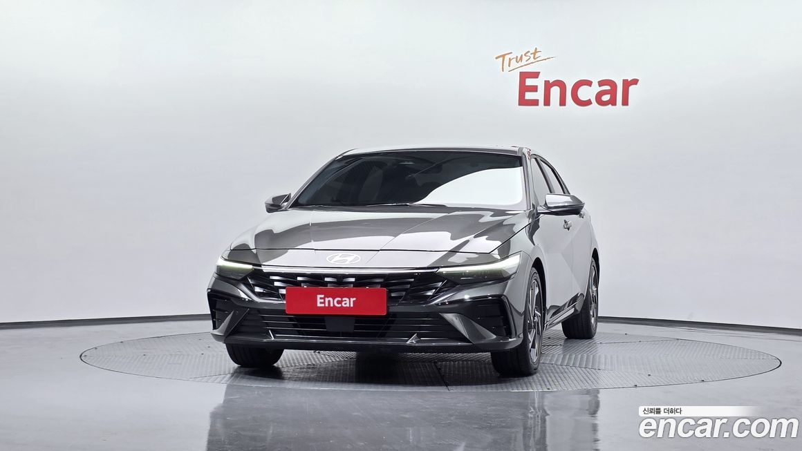 Hyundai AVANTE 2025
