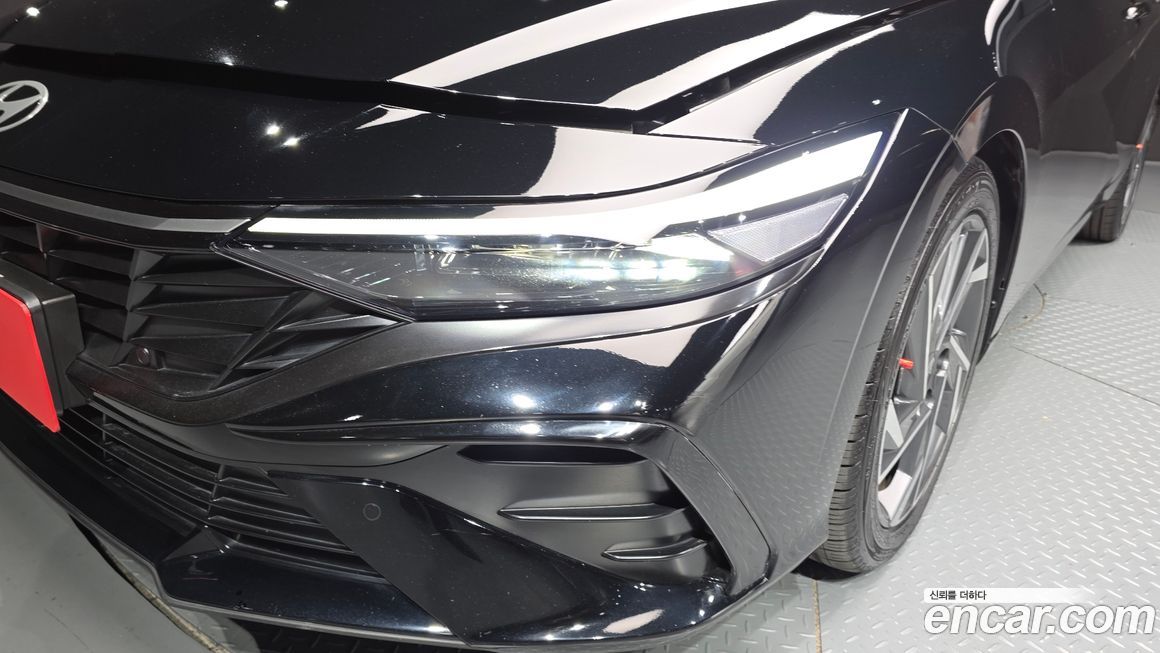 Hyundai AVANTE 2024