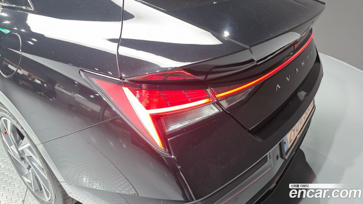 Hyundai AVANTE 2024